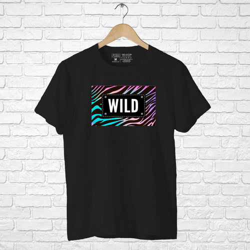 "WILD", Boyfriend Women T-shirt